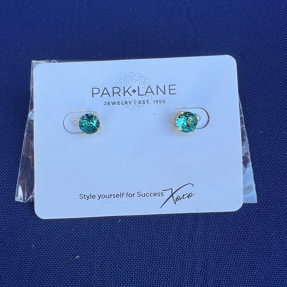 Park Lane Turquoise Gemstone Earrings          3 carat